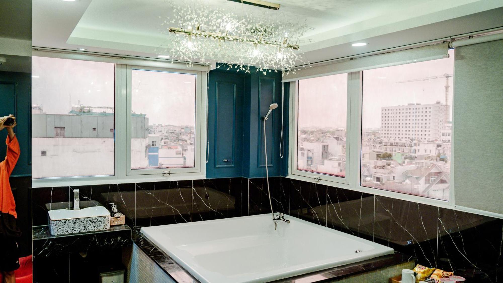 Tan Binh Hotel Ho Chi Minh City Exterior photo